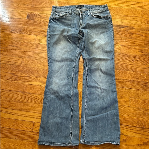 Banana Republic women’s jeans boot cut size 4 short / 27 - Picture 2 of 7